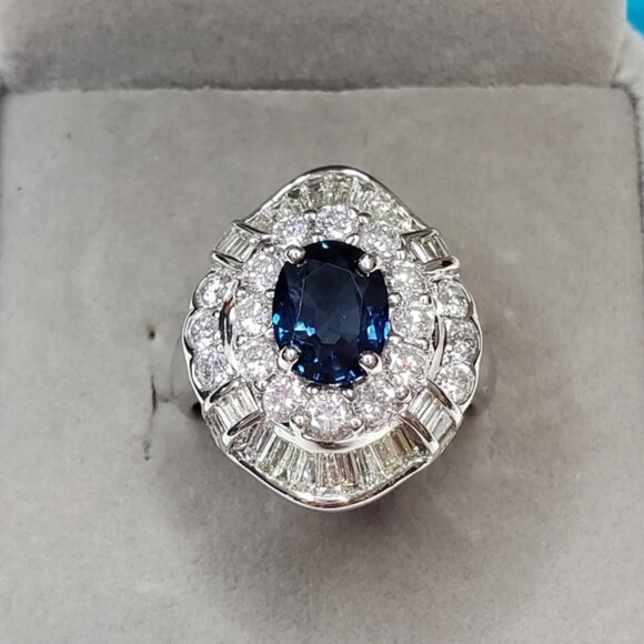 Luxury Blue Sapphire and Diamond In 18k White Gold Ring Classy and Elegant - Picture 10 of 17